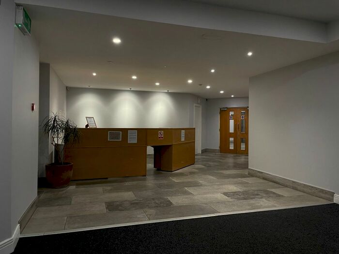 2 Bedroom Flat To Rent In Gerry Raffles Square, London, E15