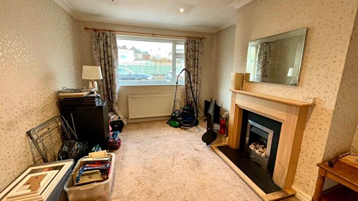 2 Bedroom Semi-Detached Bungalow For Sale In Nant Y Coed, Llandudno Junction, LL31