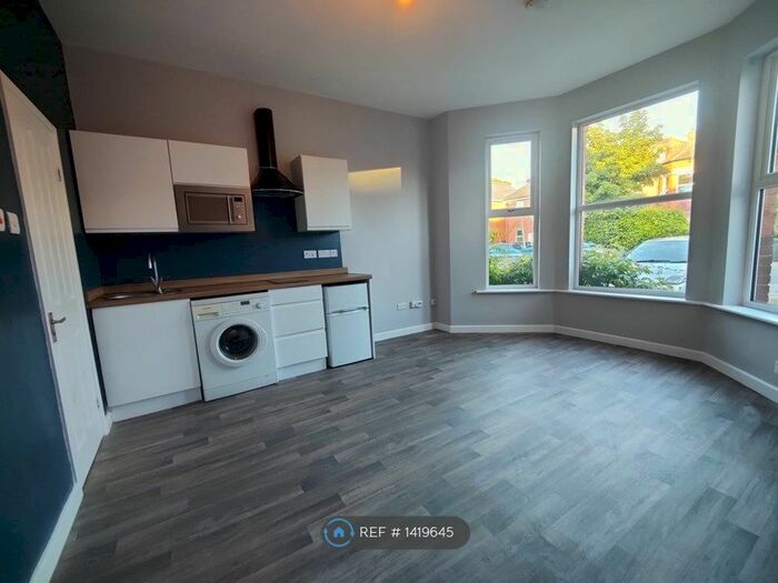 Studio To Rent In Carysfort Road, Bournemouth, BH1