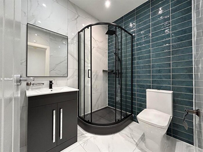 1 Bedroom Apartment To Rent In Spectrum House, East Parade, Bradford, BD1