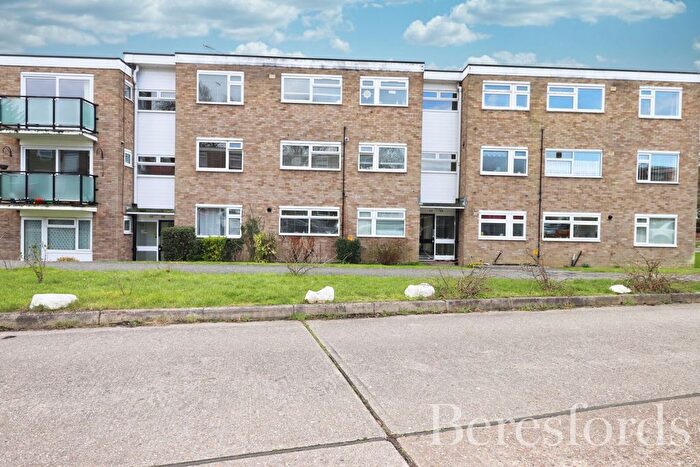 2 Bedroom Flat For Sale In Courtlands, Patching Hall Lane, CM1