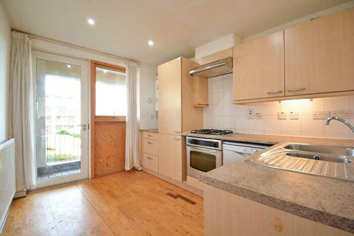 2 Bedroom Maisonette To Rent In Huntley Crescent, Campbell Park, Milton Keynes, MK9