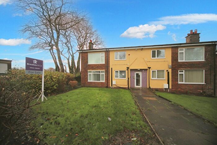 1 Bedroom Flat For Sale In Oakley Avenue, Billinge, WN5