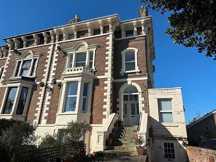 1 Bedroom Flat For Sale In Dorchester Road, Weymouth, DT4