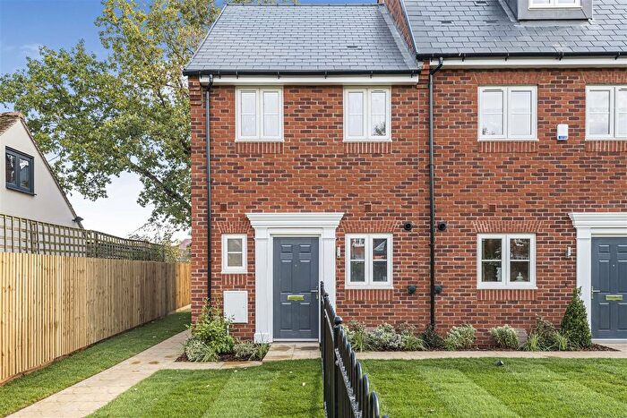 2 Bedroom Terraced House For Sale In The Kennet, Herons Lake, Theale, Reading, RG7