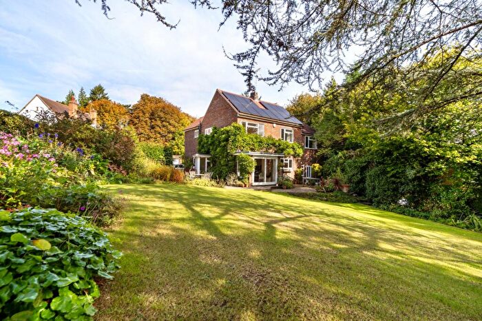 4 Bedroom Detached House For Sale In Upper Court Road, Woldingham, CR3