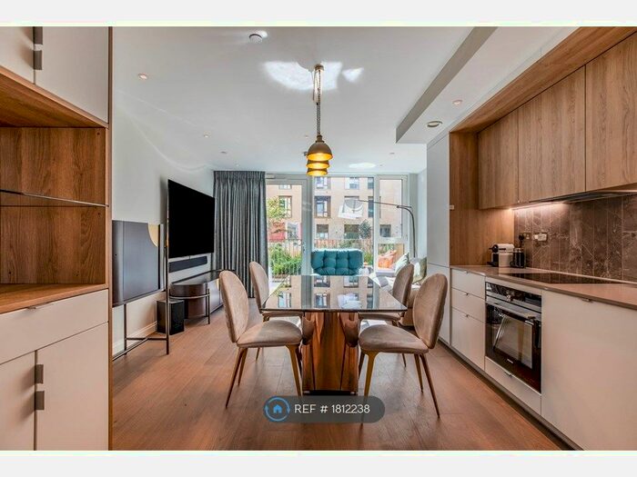 1 Bedroom Flat To Rent In Kennington Lane, London, SE11