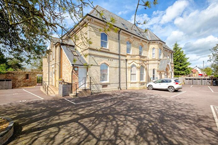 1 Bedroom Apartment For Sale In The Priory, Priory Road, St. Ives, Cambridgeshire, PE27