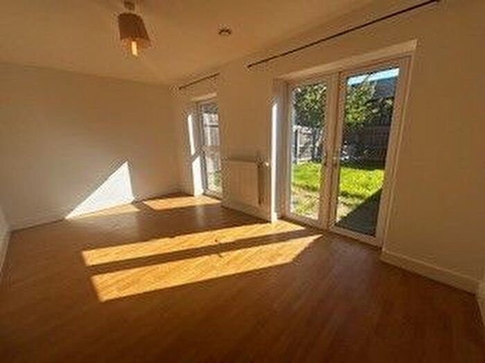 3 Bedroom Property To Rent In Colbrand Grove, Birmingham, B15