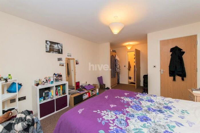 2 Bedroom Apartment To Rent In Pickering Place, Carrville, Durham, DH1