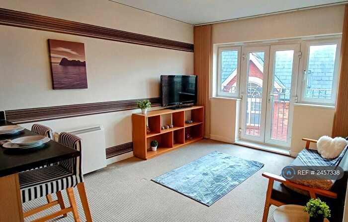 1 Bedroom Flat To Rent In Kingswood Place, Bournemouth, BH2