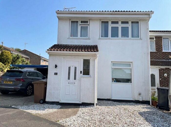 3 Bedroom Property For Sale In Dahlia Close, Chelmsford, CM1