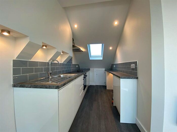 1 Bedroom Flat To Rent In York Road, Acomb, York, YO24