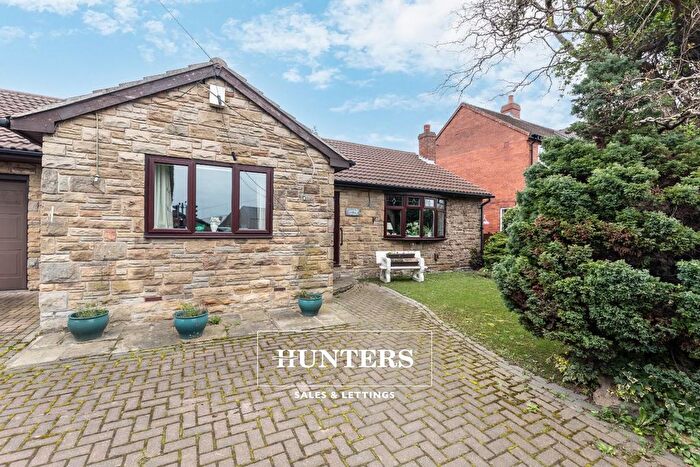3 Bedroom Detached Bungalow For Sale In Front Street, Castleford, WF10