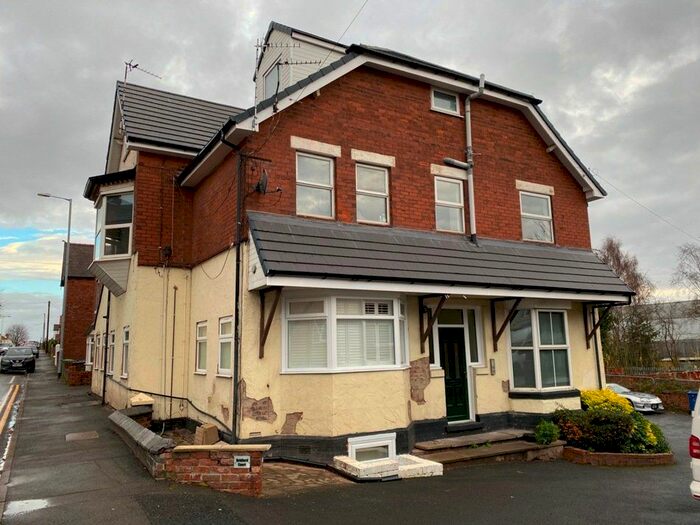 1 Bedroom Flat To Rent In Station Road, Hednesford, Cannock, WS12