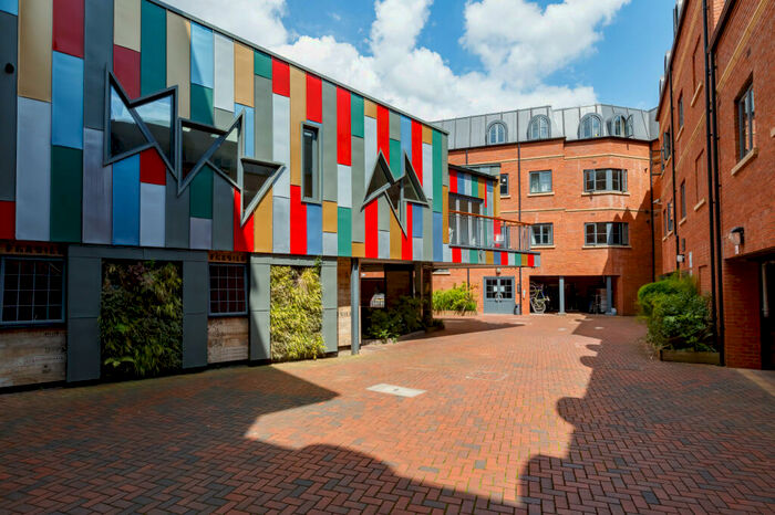 10 Bedroom Flat To Rent In Station House, Old Warwick Road, Leamington Spa, Warwickshire, CV31