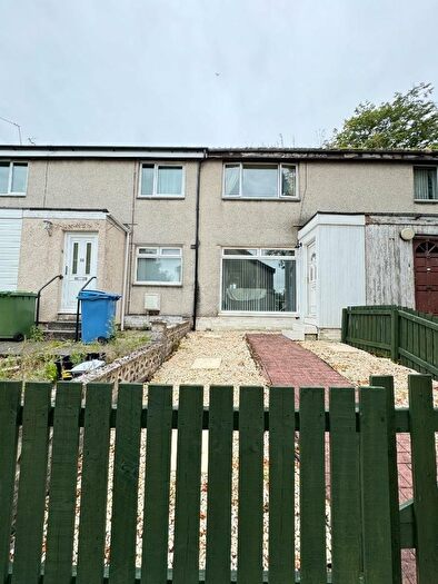 2 Bedroom Flat To Rent In Laurel Square, Banknock, Falkirk, FK4