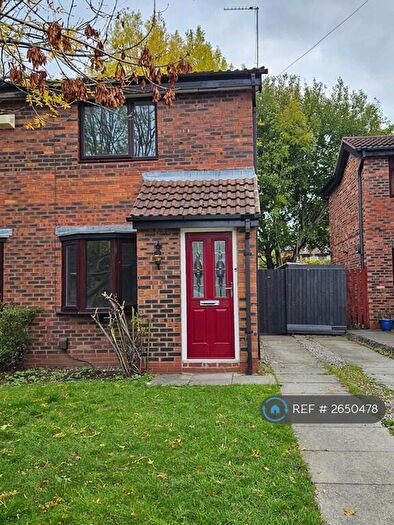 2 Bedroom Semi-Detached House To Rent In Swinbourne Grove, Manchester, M20