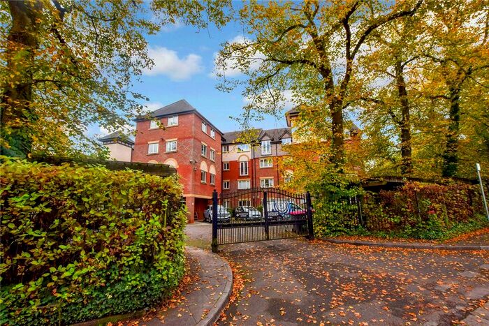 2 Bedroom Flat To Rent In Longley Road, Worsley, Manchester, M28