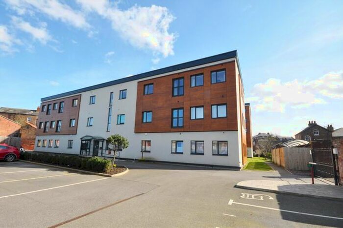 2 Bedroom Flat To Rent In The Walk, Holgate Road, York, YO24