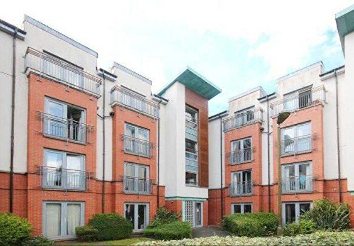 2 Bedroom Flat To Rent In Tytler Court, Edinburgh, Midlothian, EH8