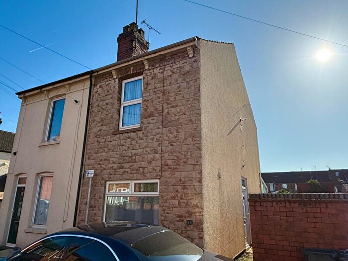 2 Bedroom Semi Detached House For Sale In Chelmsford Street, Lincoln, LN5
