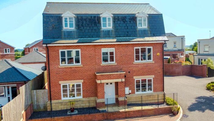 5 Bedroom Detached House For Sale In Corner Field, Cranbrook, Exeter, EX5