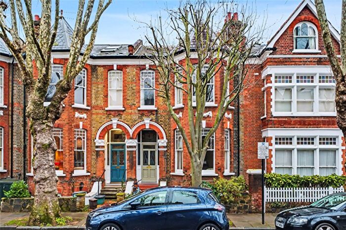 4 Bedroom Terraced House For Sale In Ardilaun Road, Highbury, London, N5