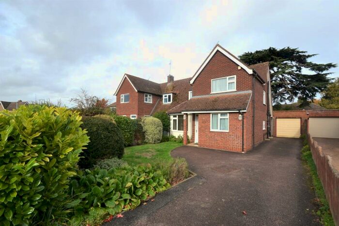 2 Bedroom Semi-Detached House To Rent In Orchard Crescent, Stevenage, Hertfordshire, SG1