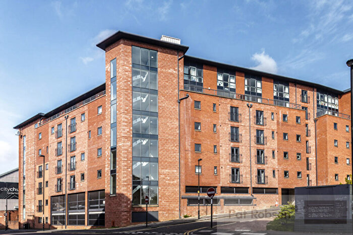 3 Bedroom Apartment To Rent In Rialto Apartments, Melbourne Street, Newcastle Upon Tyne, NE1