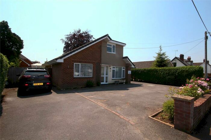 4 Bedroom Detached House To Rent In Fairlie, Ringwood, Hampshire, BH24