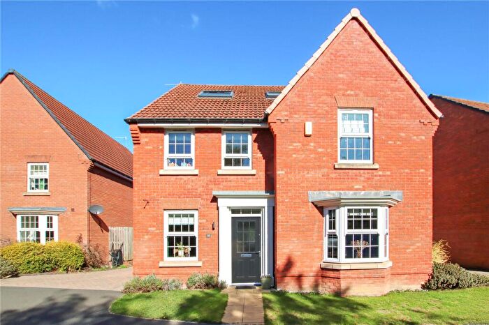 5 Bedroom Detached House To Rent In Dovestone Close, Teal Farm, Washington, Tyne And Wear, NE38