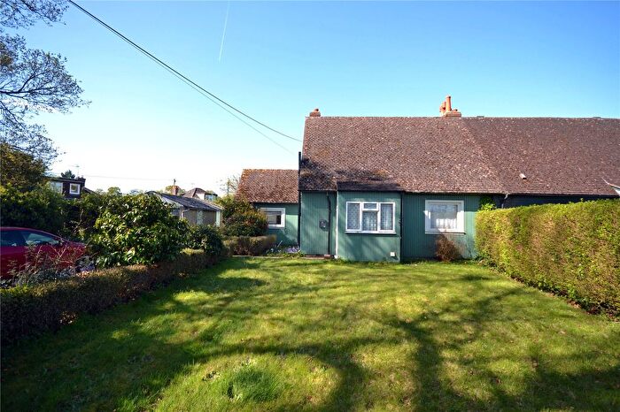 3 Bedroom Semi-detached House For Sale In Warborne Lane, Portmore, Lymington, Hampshire, SO41
