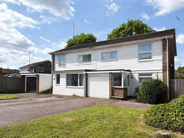 4 Bedroom Semi Detached House For Sale In Valebridge Drive, Burgess Hill, RH15