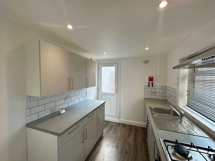 2 Bedroom Terraced House To Rent In Leonard Road, PO12