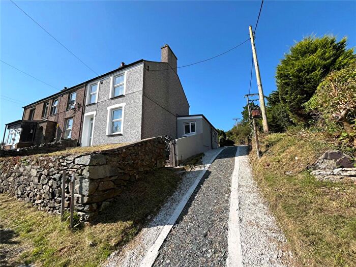 3 Bedroom End Of Terrace House For Sale In Talysarn, Caernarfon, Gwynedd, LL54