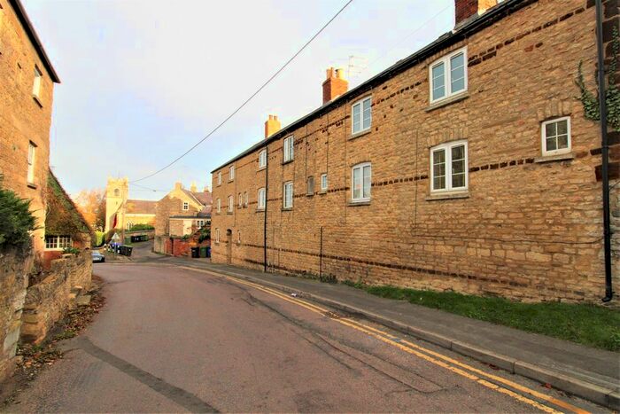 2 Bedroom Property For Sale In Bedford Road, Denton, Northampton, NN7