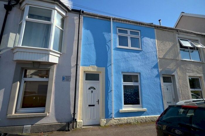 2 Bedroom Terraced House To Rent In Oxford Street, Sandfields, Swansea, City And County Of Swansea., SA1