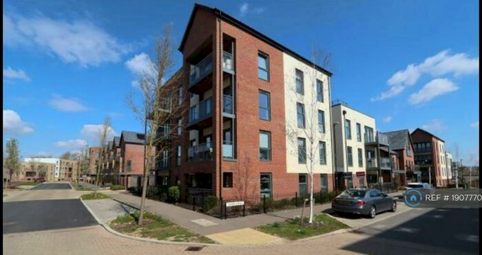 2 Bedroom Flat To Rent In Kilby House, Oakgrove, Milton Keynes, MK10