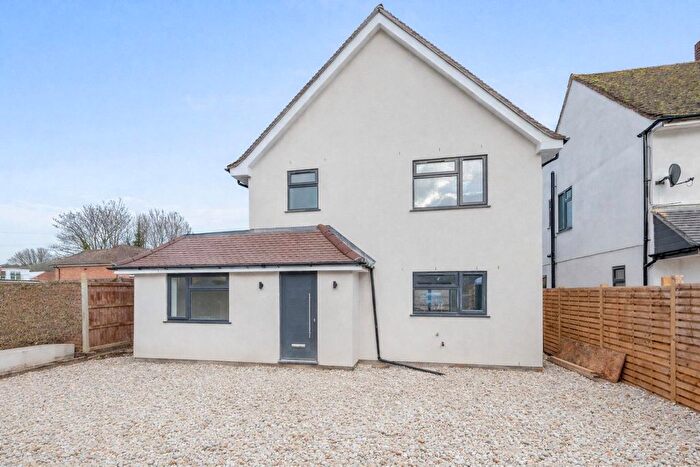 5 Bedroom Detached House For Sale In Norwood Road, Loudwater, High Wycombe, HP10