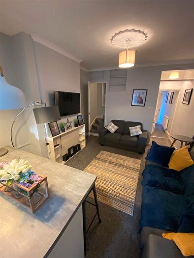 1 Bedroom Property To Rent In Dagmar Grove, Beeston, Nottingham, NG9