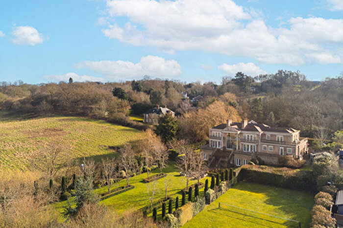 6 Bedroom Detached House For Sale In Mott Street, Loughton, IG10