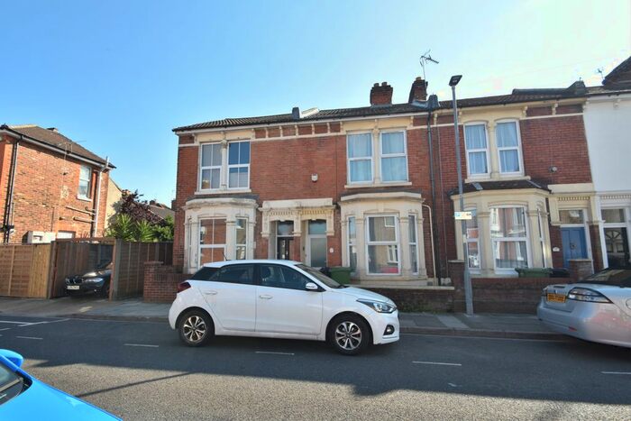 5 Bedroom Detached House To Rent In Delamere Road, Southsea, PO4