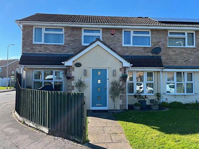 4 Bedroom Terraced House For Sale In Bishop Avenue, BS22