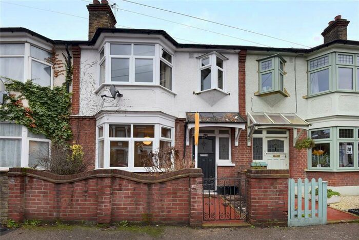 3 Bedroom Terraced House To Rent In Thorpe Road, Walthamstow, London, E17