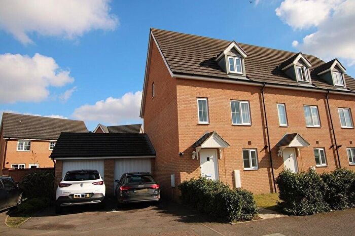 3 Bedroom Semi-Detached House To Rent In Poppy Close, Red Lodge, IP28