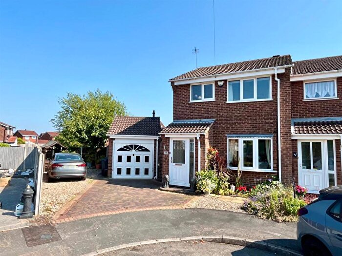 3 Bedroom Semi Detached House For Sale In The Moor, Walmley, Sutton Coldfield, B76