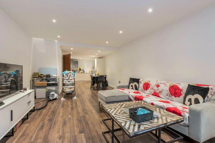 1 Bedroom Apartment To Rent In Summer House, Pope Street, Birmingham, B1