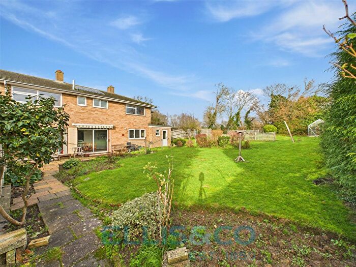 3 Bedroom Semi Detached House For Sale In Vaughan Avenue, Tonbridge, TN10