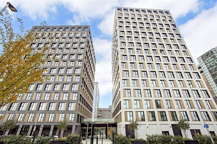 2 Bedroom Flat For Sale In High Definition, Media City Uk, Salford, M50